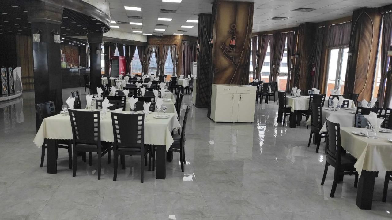 Hotel Darianna Batumi Exterior foto