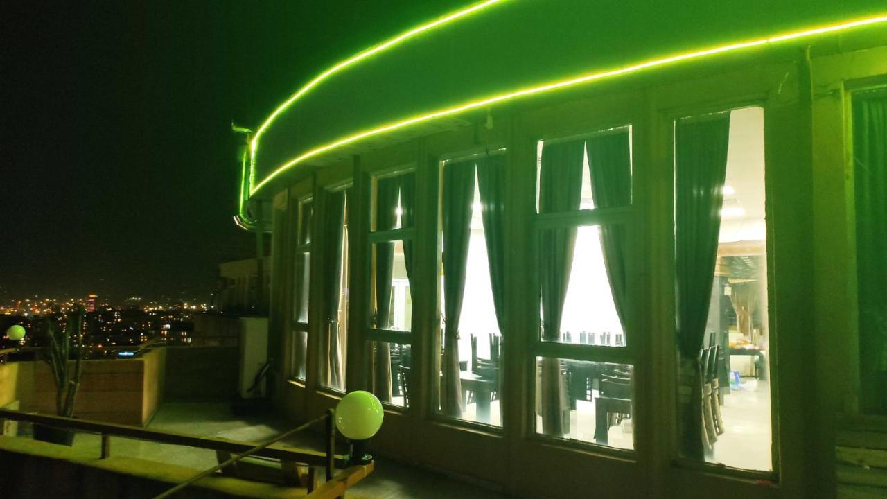 Hotel Darianna Batumi Exterior foto